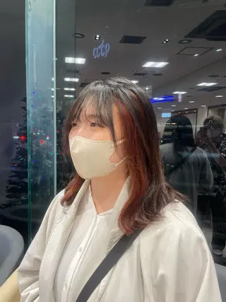 セミロング カラー クロスパーマ/うる艶 カラー/Kurumiのヘアスタイル