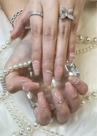 ネイル Queeens nailのネイルデザイン