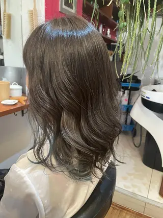 ミディアム DOG MANIA PiNCH所属・大人女性スタイル マルイチのヘアスタイル