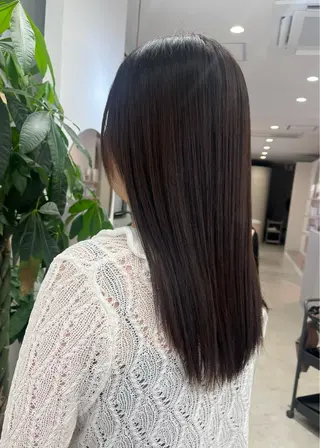 カラー misaki /aimer小山のヘアスタイル