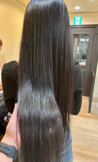 ロング ななか /KOKOROのヘアスタイル