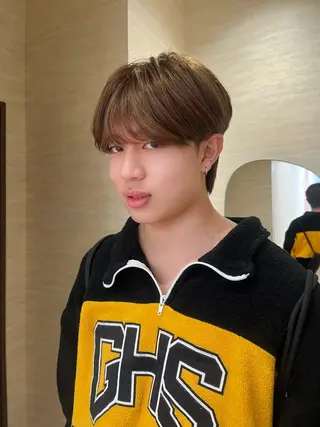 ショート メンズ 柔らかい艶暖色 特化🫧姫汝のヘアスタイル