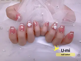 ネイル UMI ネイルサロン新宿🎀のネイルデザイン