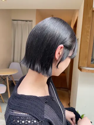 ミディアム カラー luve heart's And Be minamisemba所属・高嶋 奏音のヘアスタイル