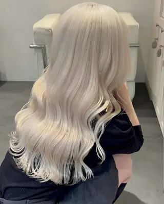 カラー 大谷 静瑠のヘアスタイル