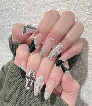 ネイル D-BEAUTY Nailsalonのネイルデザイン