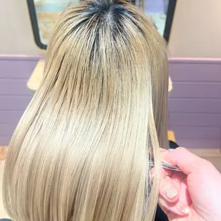 セミロング 髪質改善✨石塚 真梨奈のヘアスタイル