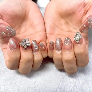 ネイル ニュアンス🌿‬ Aivy./アイビーのネイルデザイン