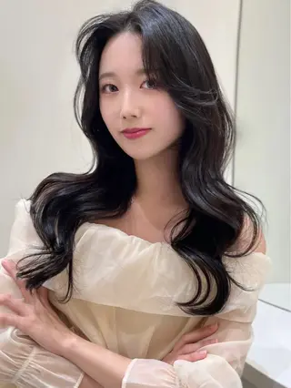 ロング カラー 艶カラー/レイヤー️ 🩵miku🩵のヘアスタイル