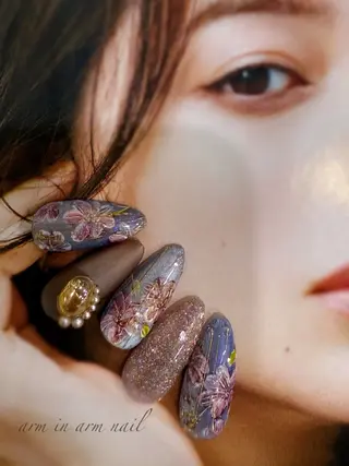 ネイル arm in arm ︎✿Yamamotoのマツエク・マツパデザイン