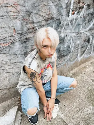 ショート カラー パーマ ヘアアレンジ メンズ キッズ HairSignature所属・ブリーチ指名神戸 No.1美容師RENのヘアスタイル