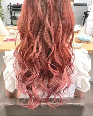 セミロング Lien所属・衣笠 雅俊のヘアスタイル