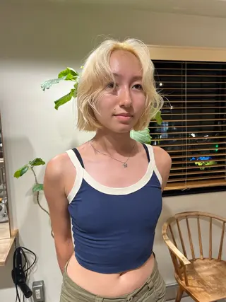 ショート カラー 🦮shiori アイドルオタク🦮のヘアスタイル