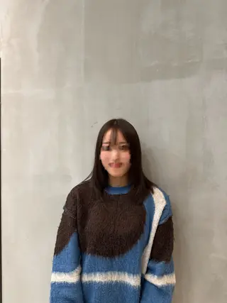 セミロング ラフィスヘアーヴィレ所属・赤羽根 周のヘアスタイル