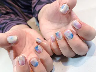 ネイル iiloo aromaworksのネイルデザイン