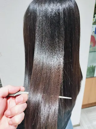 ロング 岩崎 秀之のヘアスタイル