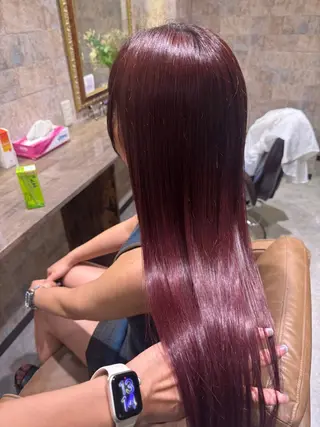 セミロング 土屋朱理/ ハイトーンカラーのヘアスタイル