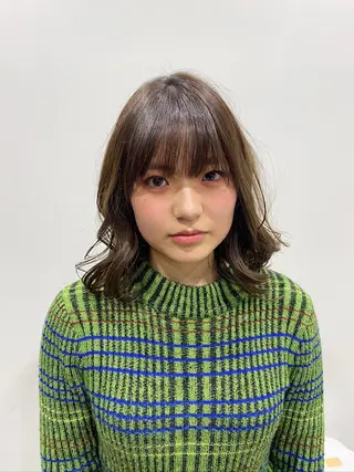 ミディアム 顔まわりの神様✨ 透明感カラー藤嶋秀幸のヘアスタイル