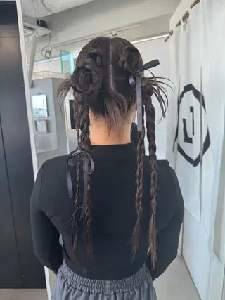 ヘアアレンジ 艶 ケアブリーチ 🎀🩵RISAのヘアスタイル