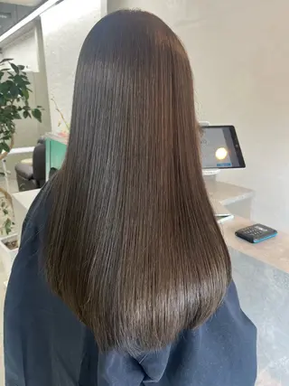 ロング miloc sayaのヘアスタイル