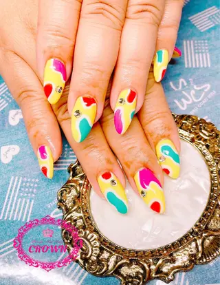 ネイル CROWN プライベートサロンのネイルデザイン