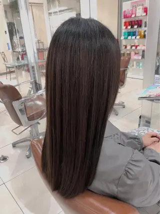 ロング 下四日市 翠のヘアスタイル