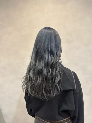 ロング カラー ヘアアレンジ waku所属・juna🌺/海外 ヘア/ハイトーンのヘアスタイル