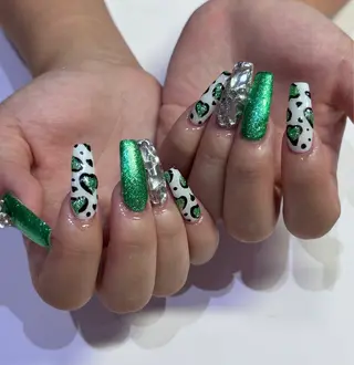 ネイル Ashliy大宮☆ アシュリーのネイルデザイン