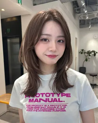 ミディアム ren ボブロブ/ミディアムのヘアスタイル