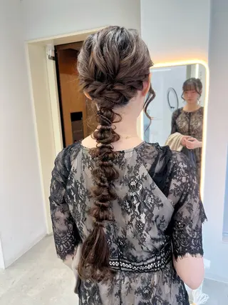 ロング maya レイヤーカットのヘアスタイル