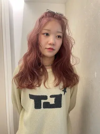 ミディアム カラー ハイトーンカラー 🌙Mina🌙のヘアスタイル