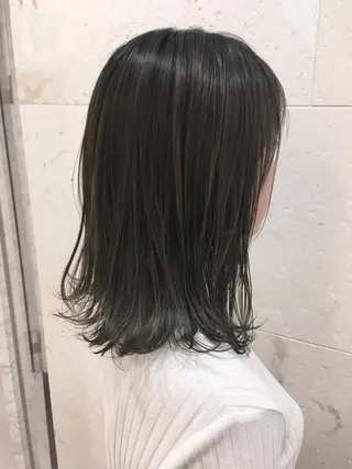 セミロング カラー 斉藤 貴也のヘアスタイル