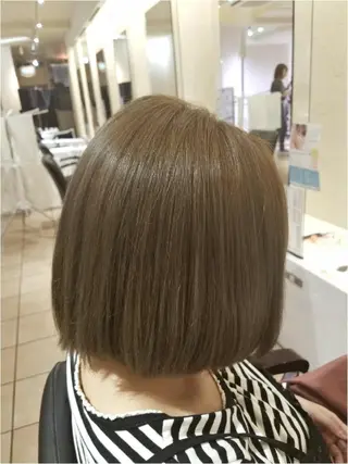 ショート カラー 【髪質改善美容師】t occa茨木篠原健太のヘアスタイル