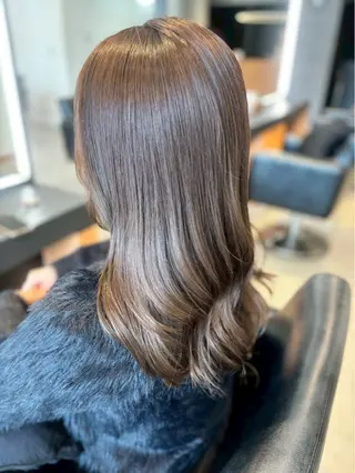 セミロング 深田 桜子のヘアスタイル