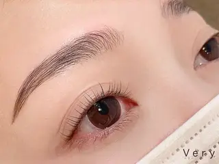 マツエク・マツパ ブラウン/静岡/髪質 改善/大人可愛い🐰のマツエク・マツパデザイン