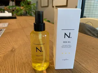 ツキダテ ユイのヘアスタイル