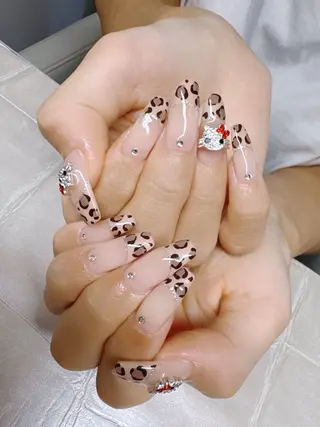 ネイル de mon coeur所属・岩本 祐子のネイルデザイン