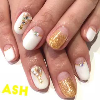 ネイル 🩵NORIKO 上品ネイルが得意🩵のネイルデザイン