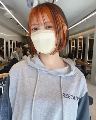 ショート カラー センターパート/ 暖色カラーayuのヘアスタイル