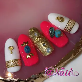 ネイル 小尾 栞のネイルデザイン