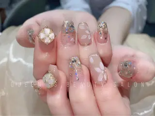 ネイル Queen’s 歌舞伎町店のネイルデザイン