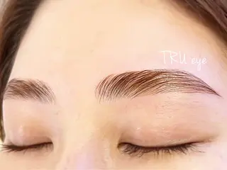 アイブロウ neon hair所属・🩵 JURI🩵のヘアスタイル