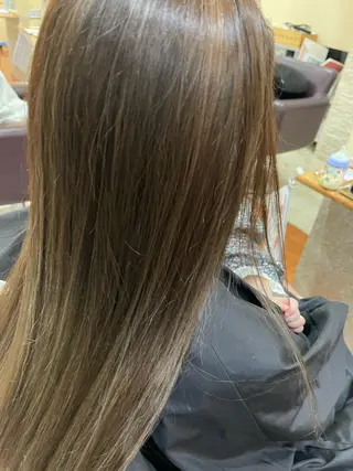 ロング VENIRE古川店所属・端野七海 縮毛矯正のヘアスタイル