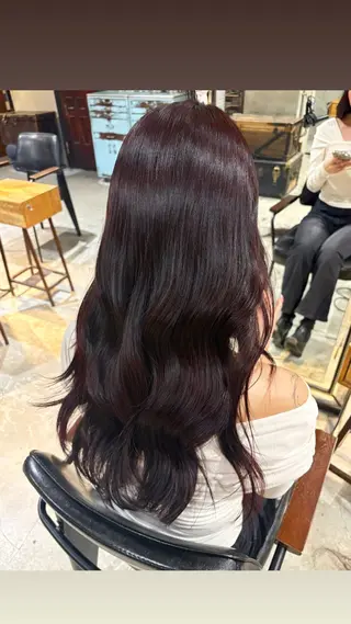 ロング カラー 🦋韓国/暖色カラー RENA🦋のヘアスタイル