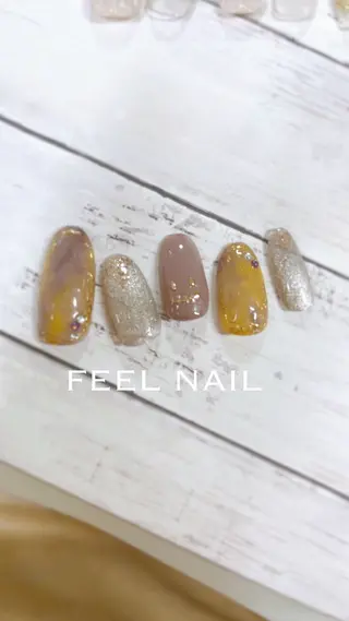 ネイル 秋好 悠のネイルデザイン