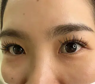 マツエク・マツパ mishu eyelash  salon所属・赤井 真珠のマツエク・マツパデザイン