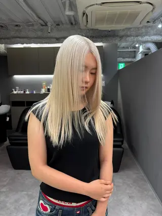 ロング カラー 名古屋／デザイン／ ブリーチ/松井亮磨のヘアスタイル