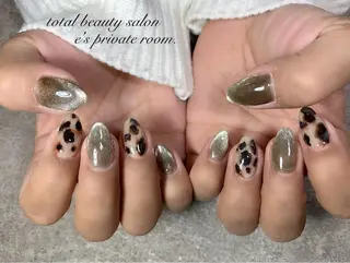 ネイル LAVISH nail salonのネイルデザイン