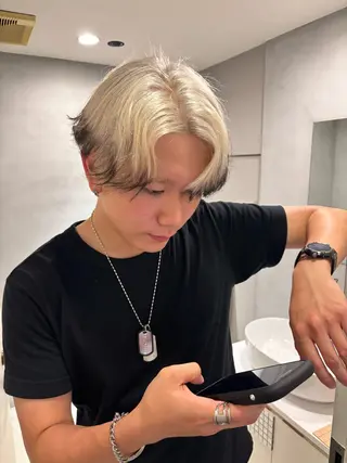 カラー 久保田 涼のヘアスタイル