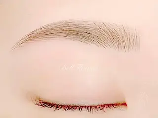 マツエク・マツパ アイブロウ BellFlower Aki（眉・まつげ）のマツエク・マツパデザイン